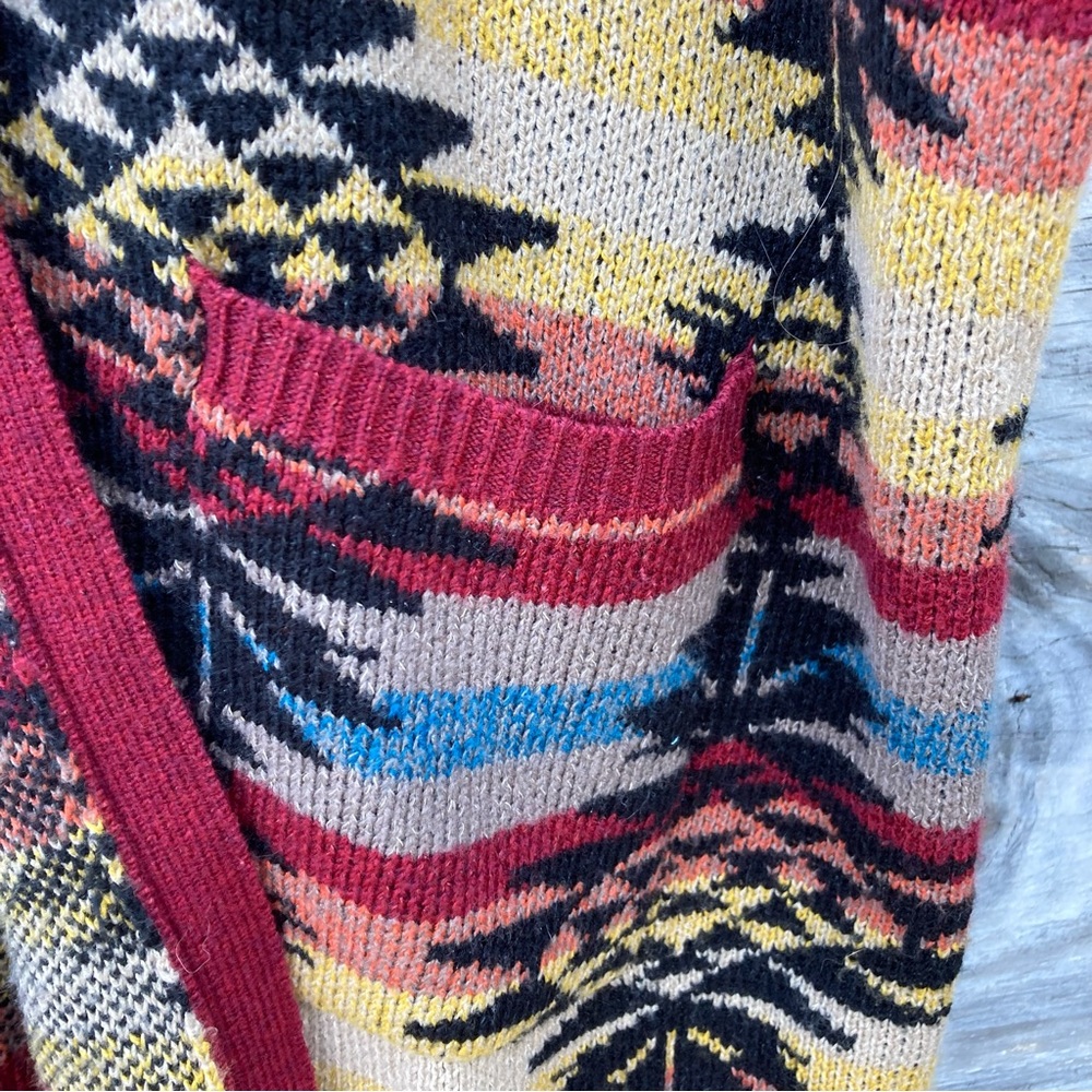 🍩 American Eagle Outfitters Aztec Print Open Front Poncho - Picture 7 of 8